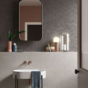Italgraniti Silver Grain & Ceppo Di Gre Klassisches Badezimmer