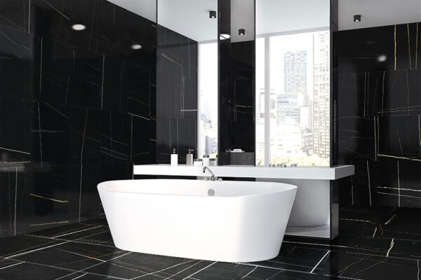 Energieker Sahara Noir modern Badezimmer | Fliesen und Fliesen