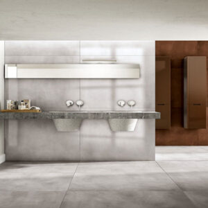 Vogue Iron modern Badezimmer | Fliesen und Fliesen